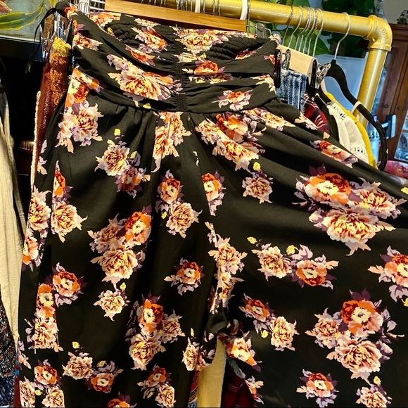 Revolve Floral Wide Leg Strapless Jumpsuit - Picture 10 of 14